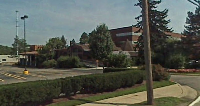 The Vineyards - 2007 Street View (newer photo)